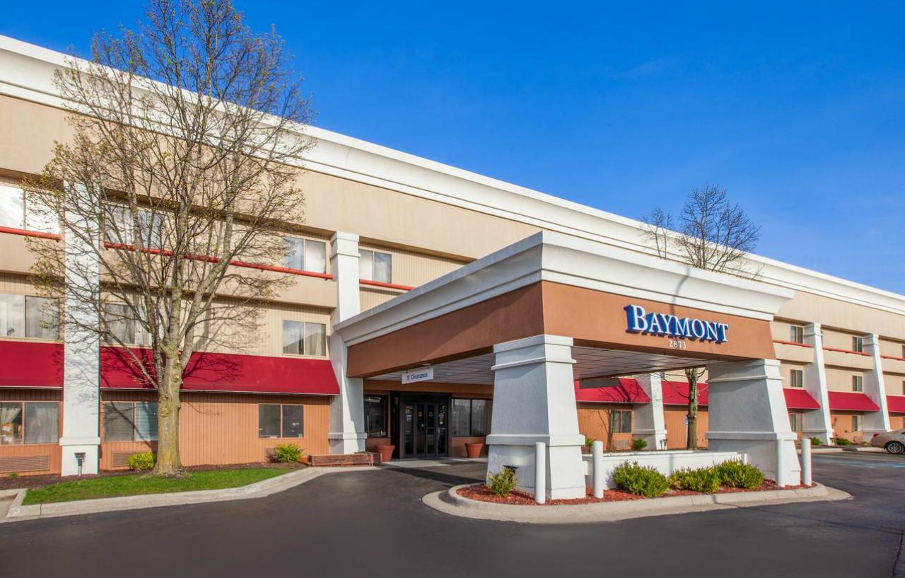 Baymont By Wyndham Grand Rapids Airport Hotel Cascade Ngoại thất bức ảnh